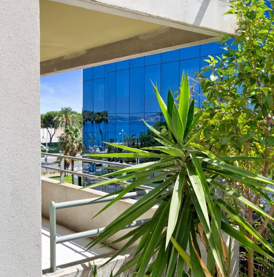 Apartment Le Seaside - Beach - Tram - Airport - Ac Nice France